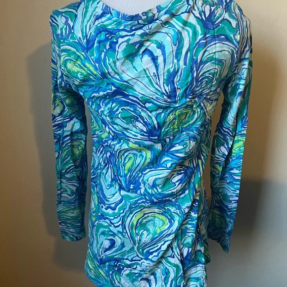 Lilly Pulitzer Blue Green Oyster Blouse, size small - Picture 2 of 4